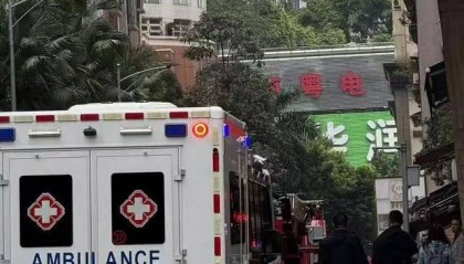 “右眼几乎失明，手部截肢”！广州一男孩在家做实验被炸伤，最新情况
