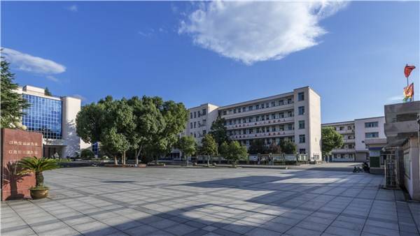 湖南现代技工学校有那些专业
